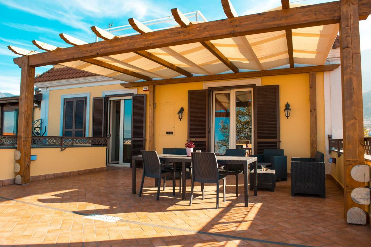 Villa Lucia Terrazza Panoramica Castellammare di Stabia Exteriör bild